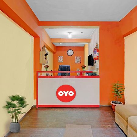 Hotel O J.D Palace Chinhat Екстер'єр фото