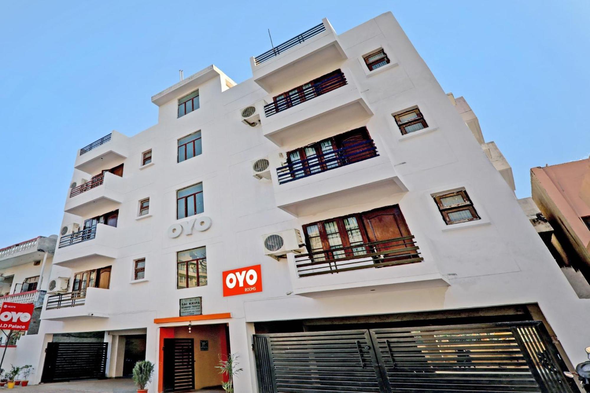 Hotel O J.D Palace Chinhat Екстер'єр фото